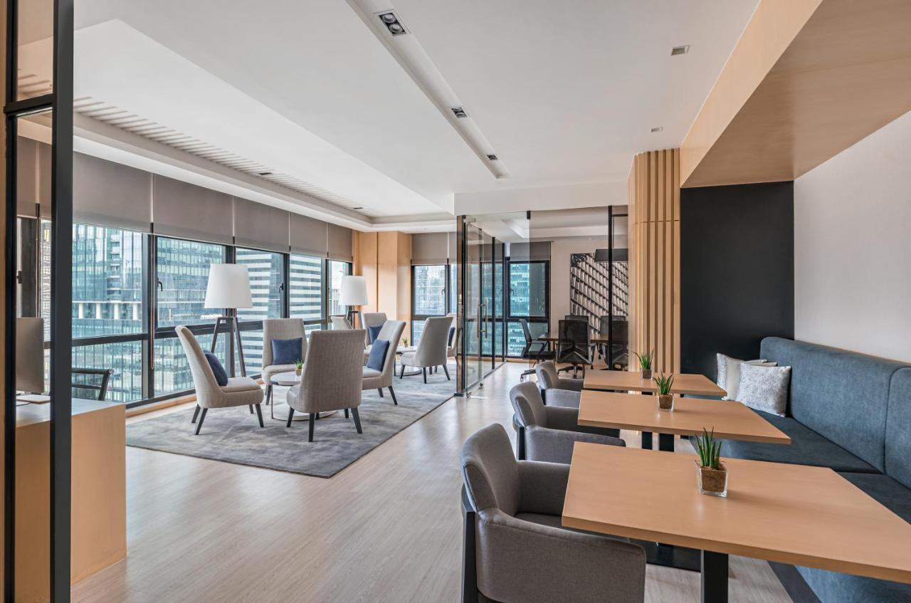 Seda Bonifacio Global City Taguig Exterior photo